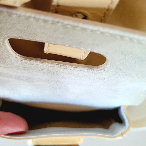 Gucci Bamboo Handle Drawstring Backpack - Picture 4 of 8